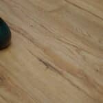 Natural Cracked Oak image 8